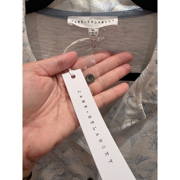 NWT Jane + Delancey Animal Palm Print Button Top Women’s XL Resort Casual Trend - Picture 4 of 8